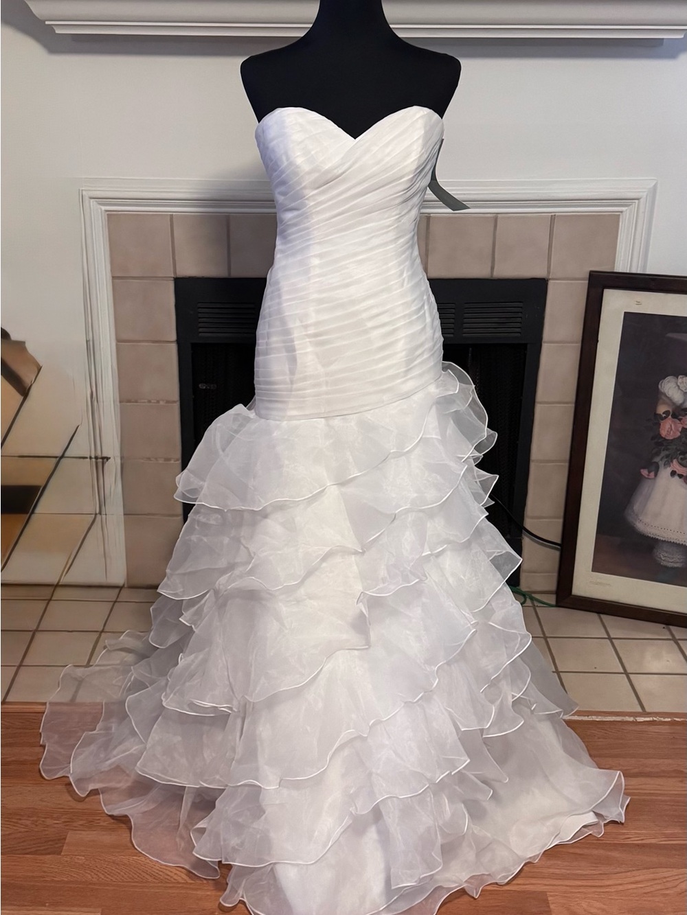 NEW David’s Bridal White Mermaid Wedding Dress with Train